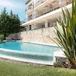 With Rooftop Villa