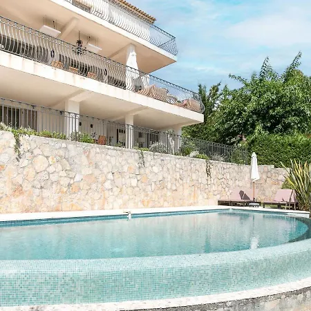 Magnificent With Private Pool