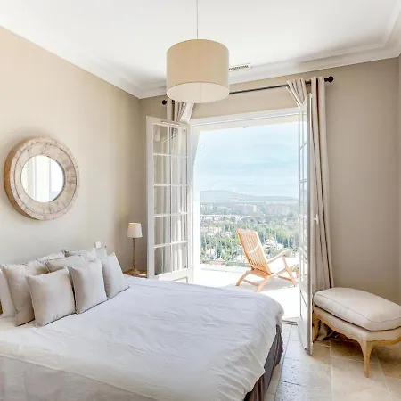 Villa Magnificent With Private Pool