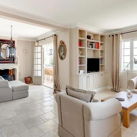 Villa Magnificent With Private Pool