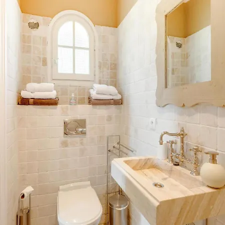Magnificent With Private Pool *