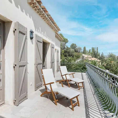 Magnificent With Private Pool *